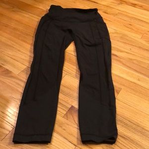 lululemon black 7/8 leggings